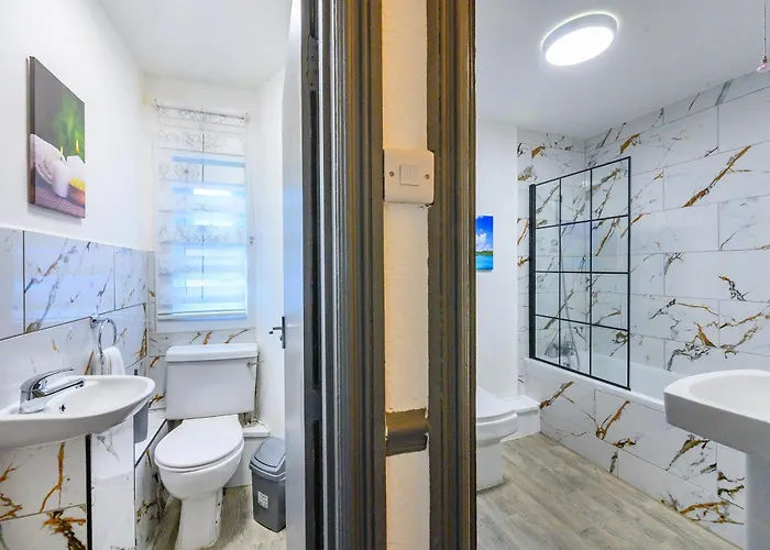 *rd7h*for Your Relaxed & Cosy Free Parking Δωμάτια σε οικογενειακή κατοικία Λιντς